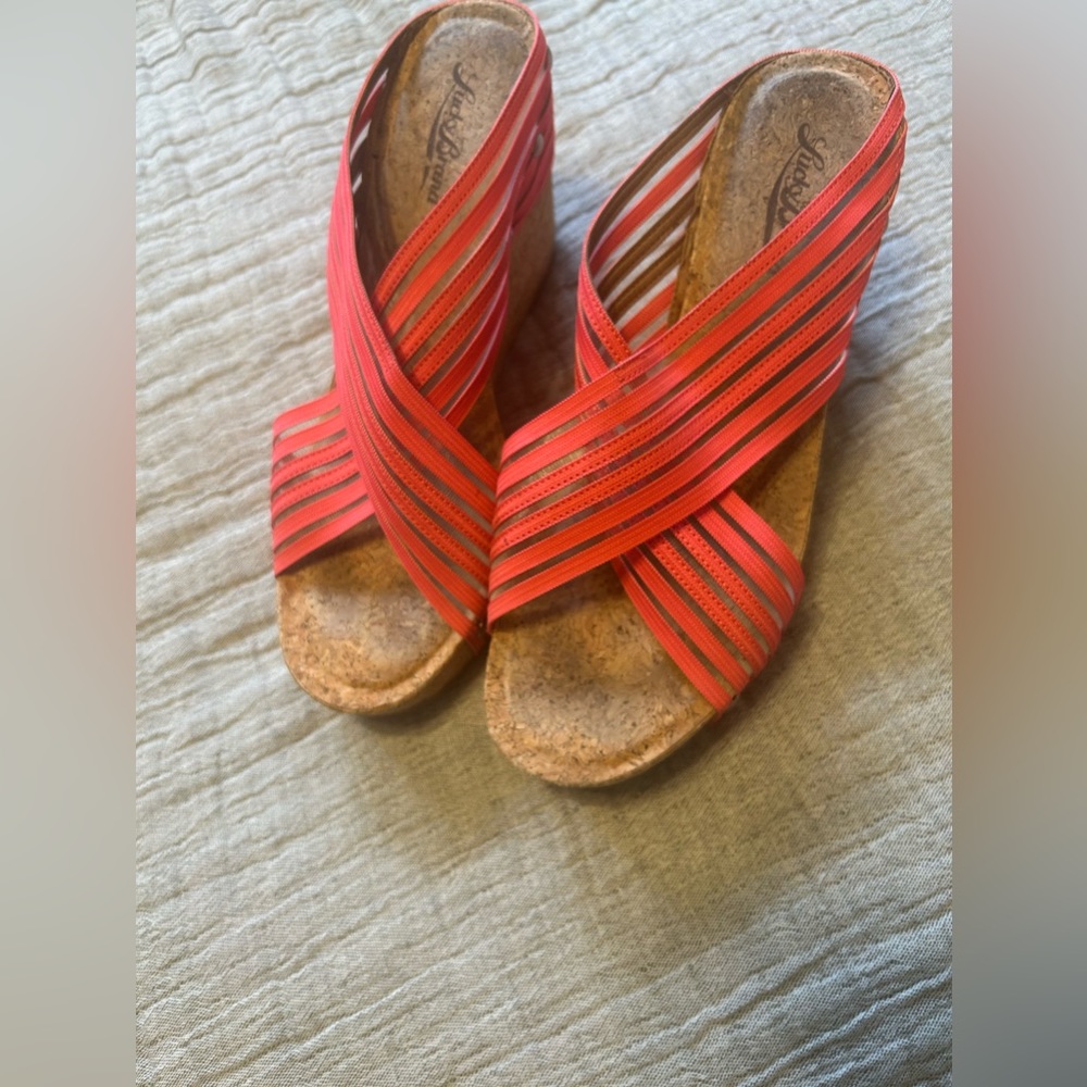 Lucky brand watermelon pink wedges